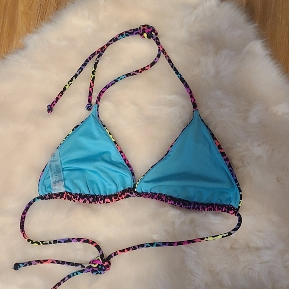 Victoria's Secret Bikini - Picture 5 of 7